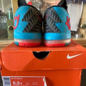 KD VI